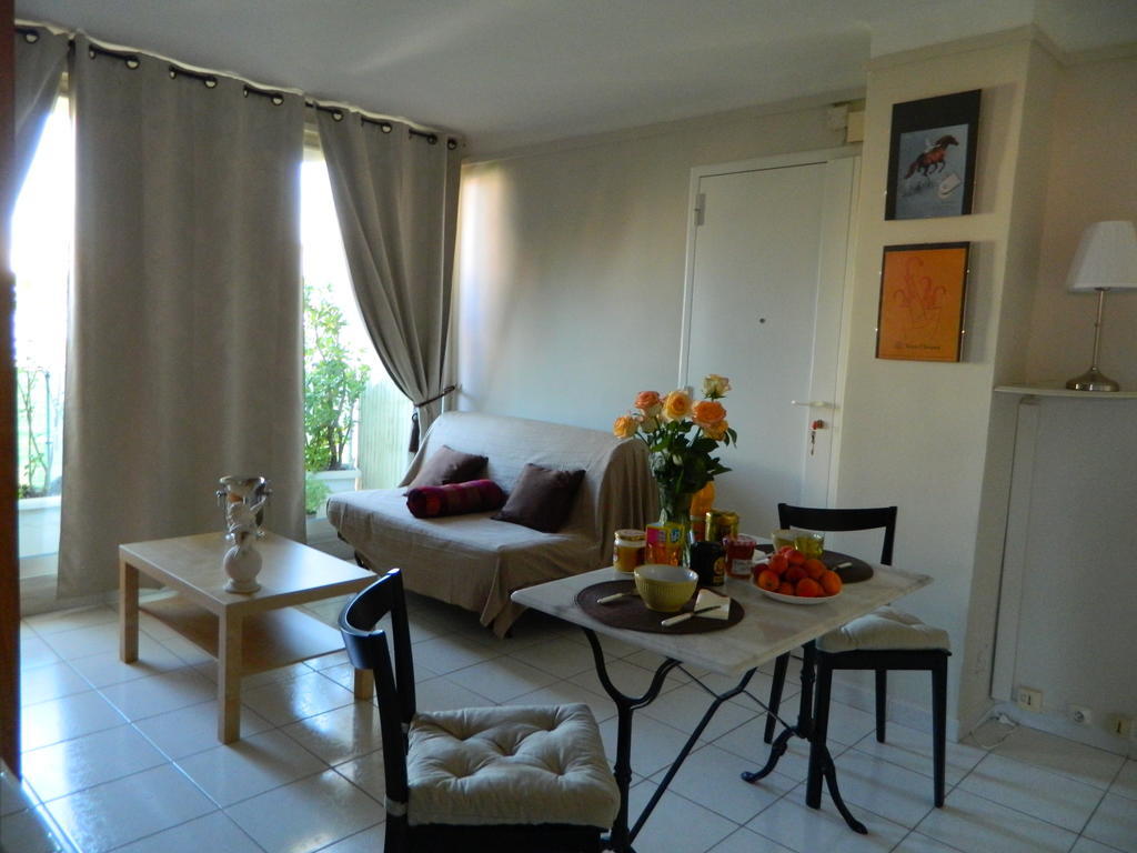 Chambre D'Hote Zen Chez Philippe Marseille Rum bild
